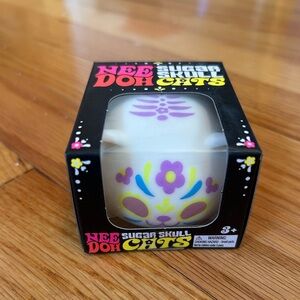 Needoh sugar skull cat-NEW